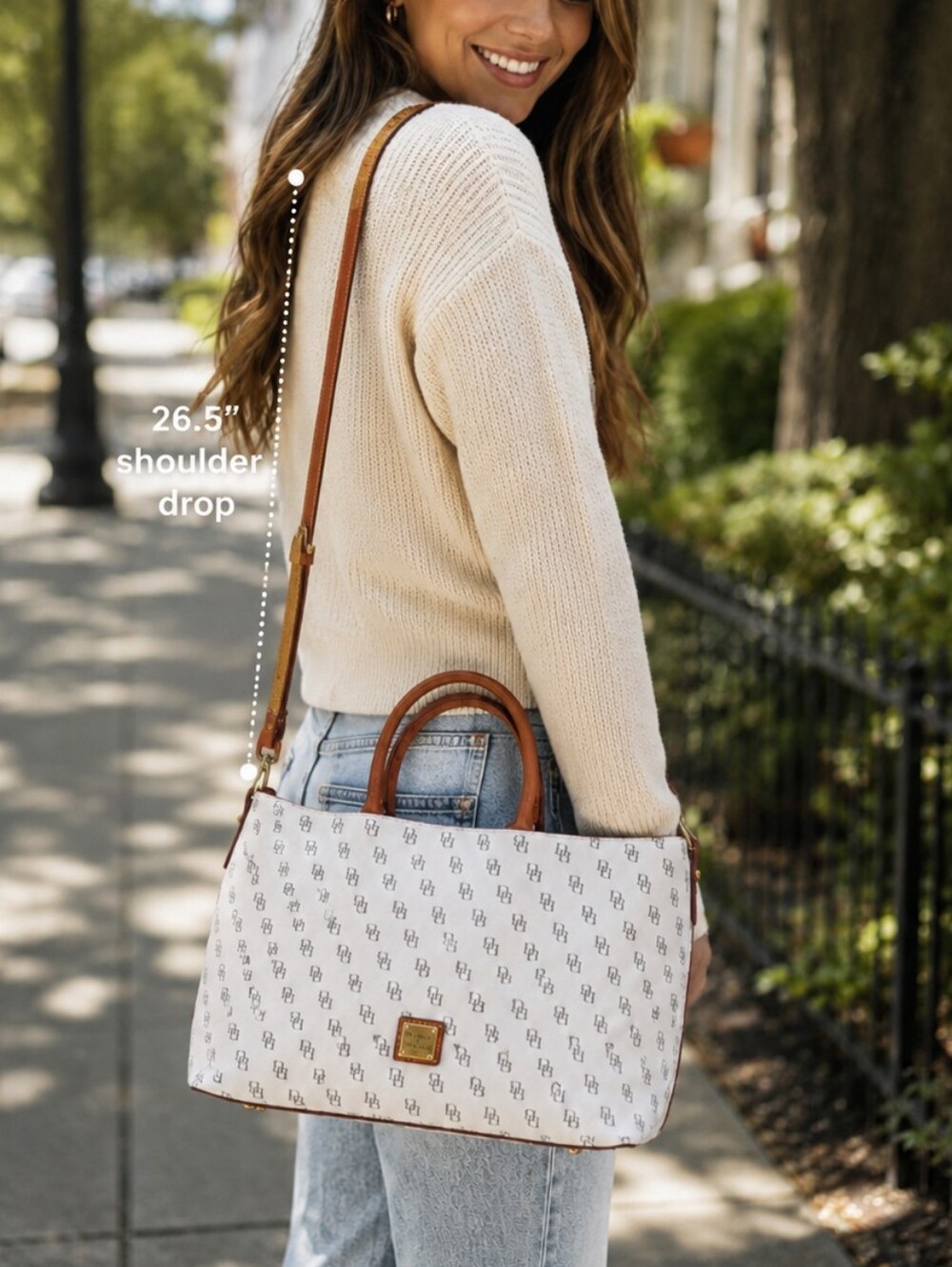 Dooney and Bourke Gretta Brenna Satchel/Crossbody Purse in Bone Color Size Large - Picture 3 of 6